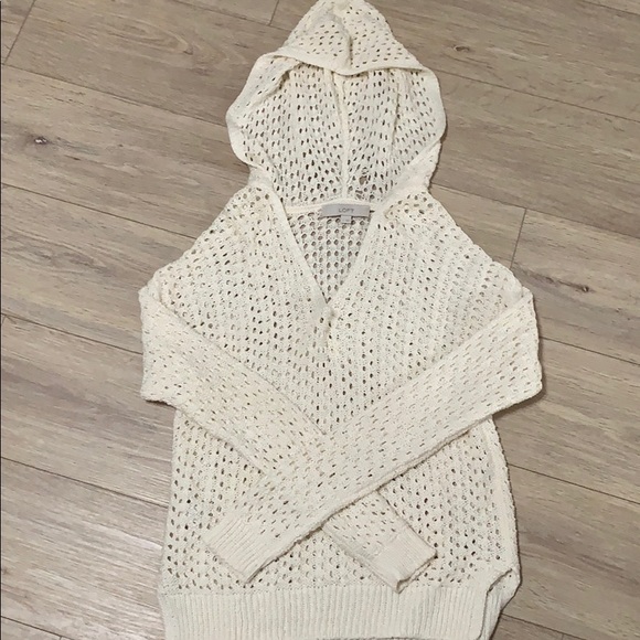 sweater - Picture 2 of 2